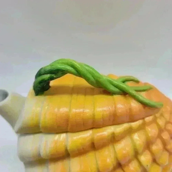 VTG Ceramic Mini Corn Teapot  Orange/ Yellow Color Very Nice Condition - Picture 5 of 13